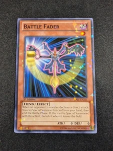 Yugioh - Battle Fader BP01-EN211 1° Edizione Starfoil Rara LP - Foto 1 di 2