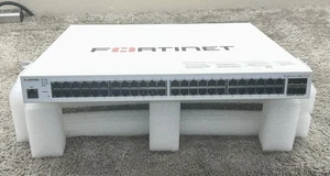 FORTINET FortiSwitch-248E-FPOE P21940-04-01 switch di rete 48 porte 58858 - Foto 1 di 7