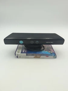 Microsoft 1414 Xbox 360 Kinect Sensor und 2 Spiele Bundle - Bild 1 von 3
