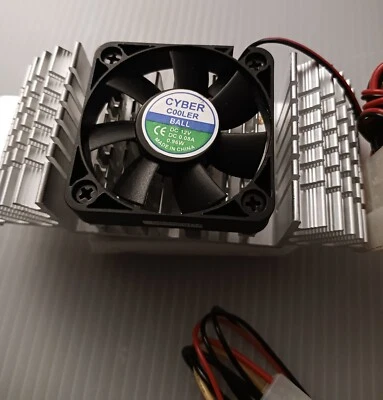 Cyber Cooler SECC2 Slot 1 Cooler /Heatsink & Fan  3-pin & 4-pin (PN: PS-1B) - Image 1 of 4