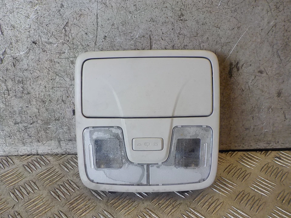 LÁMPARA LUZ LECTURA CORTESÍA INTERIOR TECHO DELANTERO HYUNDAI IX35 928002SXXX 2010-15 Foto 1 de 4