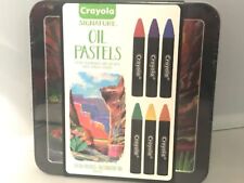 Crayola Signature Oil Pastels with Decorative Case, 24 Colors, Watercolor Effect