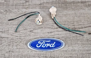 FORD ESCORT CORTINA FIESTA PAIR OF BULB HOLDERS GENUINE FORD N.O.S RARE NOW - Picture 1 of 3