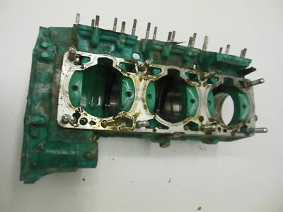 CC113 Kawasaki STX 1100 1998 Crankcase Cases 14001-5362 14001-5348 - Image 1 of 4