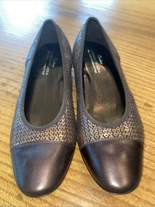 Donald J. Pliner Couture braune Leder & Pailletten Ballerinas – US 7,5 - Bild 1 von 5