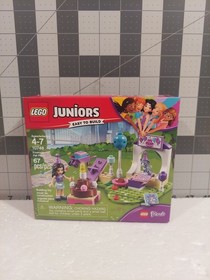 LEGO 10728 Juniors: Mia's Vet Clinic Factory Sealed 