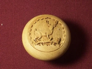 Buck Deer Hunting Cabin Wood Knob Cabinet Drawer Pull Art Hardware - Picture 1 of 6