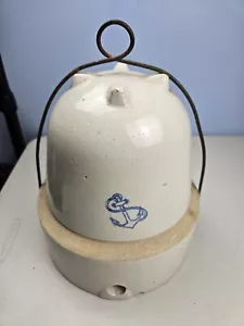 Marine Anker primitive Steinzeug Keramik Hühner Futterautomat mit Griff 11" hoch CHIPS - Bild 1 von 14