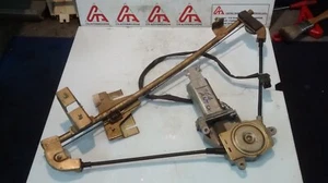 Alzavetro anteriore sinistro Alfa Romeo 164 super - Foto 1 di 7