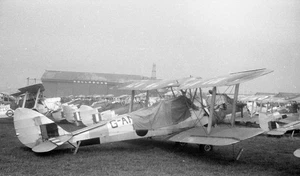 35MM ORIGINAL AIRCRAFT NEGATIVE TIGER MOTH RAF ROLLASON CROYDON 1954 #7477 - Picture 1 of 1