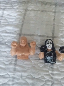 Vintage seltene 2-Wrestler Fingerpuppen (Sting und Macho Mann Randy Savage) - Bild 1 von 2