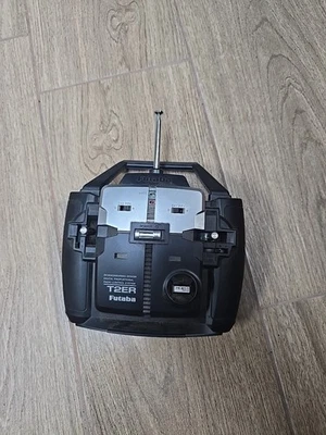 FUTABA Attack T2ER 76MHz Radio Control System Transmitter Black AZPT2ER 72-75 - Image 1 of 3