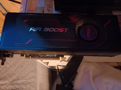 Placa de Vídeo XFX RX-580P4DFD6 AMD Radeon RX 580 4 Go GDDR5 - Preto/Vermelho - Imagem 1 de 3