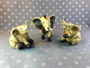 8 RB1 Lefton Elephant Family Mama + Babies Made in Japan Mid Century Ceramic - Picture 1 of 6