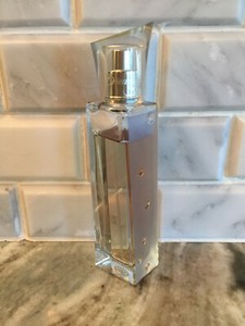 avon dreamlife perfume