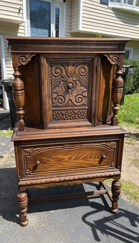 Vintage Oak William & Mary Jacobean English Style Cupboard Cabinet Hutch Buffet Cover