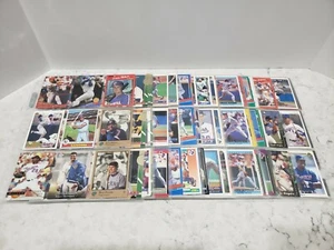 Texas Rangers Major League Baseball MLB Karten Lot 24 Kartenhüllen 216 Karten - Bild 1 von 9