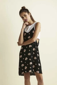 Lulu & Rose Lowden Layered Slip Dress - Bild 1 von 6