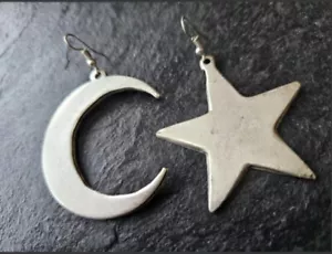 925 Solid Silver Brutalist Moon And Star Modernist Abstract Drop Women Earring's - Picture 1 of 4