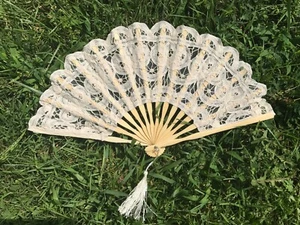 Ivory Lace Fan for Wedding Ceremony, Wedding Favor - Picture 1 of 4