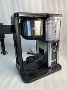 Ninja CM401 Spezialität klappbare + Aufschäumer Kaffeemaschine - Glaskaraffe fehlt - Bild 1 von 16