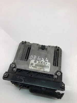 Centralina motore Seat Ibiza IV ST 6J8, 6P8 ECU 045906013AB 0281015433 27237916 - Immagine 1 di 4