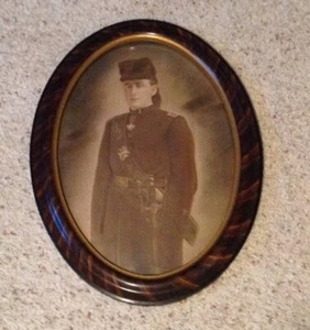 Antique Tiger Wood Picture Frame Convex Bubble Glass Oval KNIGHTS OF MALTA 23x17 - Picture 1 of 3