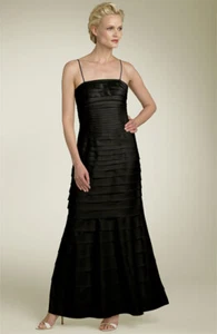 JS Collections Laser Cut Dress Sz 4 Black - Picture 1 of 2