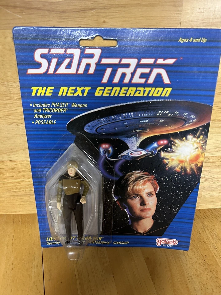 Star Trek The Next Generation Galoob Lieutenant Tasha Yar Action Figure 1988 NEW - Image 1 of 4