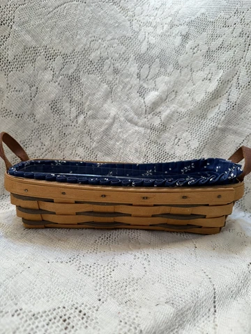 1999 Longaberger Basket 11.5" x 5" x 3" with liner and protector Cover