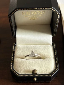 18ct White Gold 0.5ct Diamond Engagement Ring Size M1/2 - N Great condition - Picture 1 of 3