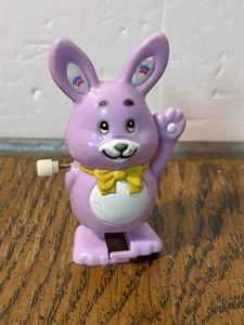Vintage Easter Unlimited Purple Bunny Aufziehspielzeug #3707 selten getestet funktioniert - Bild 1 von 8