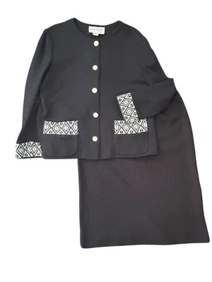 Castleberry 2pc Vintage Suit. Knit Jacket & Skirt Sz L - Image 1 of 4
