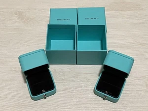 Tiffany Anello Astuccio Scatola Vuota Gioielli Blu 2 Pezzi Regalo Conservazione 6,5 6,5 6 mzmr A - Foto 1 di 11