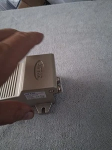 AirTac 3F210-08L 0-10.0bar Pneumatic Foot Pedal Valve - Picture 1 of 8