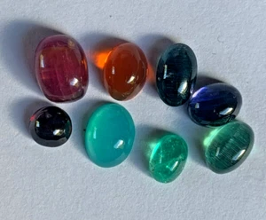 Andy's Gem Garage Sale - A bunch of cabachon's - 8 gem lot - 19cts Natural - Picture 1 of 3