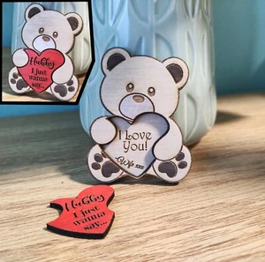 Personalised Wooden Cute Bear Heart Valentine's Day Love Couple Gift Your Text - Picture 1 of 2