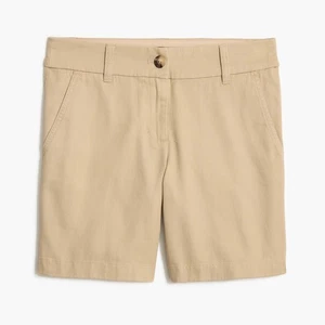 J Crew 7" Classic Chino in Light Khaki Size 14 ~ NEW - Picture 1 of 5