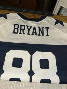Bryant Trikot Größe M Nummer 88 Dallas Cowboy’s - Bild 1 von 12