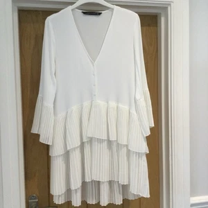 ZARA Gorgeous White Crepe Pleated Hem Long Sleeve Tunic Top Blouse Size XS UK6 - Picture 1 of 7