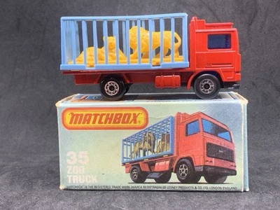 Matchbox Superfast MB35-D2: Zoo Truck  (MINT) with NMINT Type L Box - Image 1 of 4