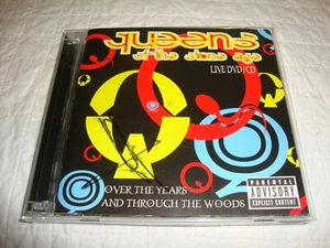Queens Of the Stone Age over the years and through the woods Signed cd / DVD - Foto 1 di 1