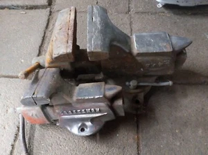 Vintage Craftsman 506-51810 Bench Vise 5" Jaws Swivel Base Lot Of 2 Vises - Picture 1 of 12