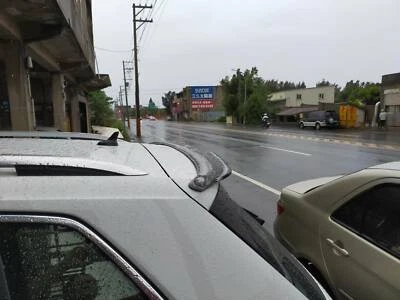 Carbon VW Tiguan Trunk Spoiler OS Type 4-doors 2016+ - Image 1 of 4