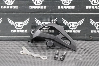 2019 HONDA CRF450R CRF450RX ОРИГИНАЛЬНЫЙ ПРОИЗВОДИТЕЛЬ ДВИГАТЕЛЬ ПЕРЕДНЯЯ ЗВЕЗДОЧКА КРЫШКА ЧЕХЛА ЭКОНОМИЯ - Изображение 1 из 4