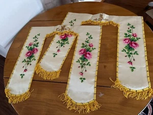 Antico Altare Religioso Francese Seta Antependio Dipinto a Mano Tessuto Liturgico 2 - Foto 1 di 20