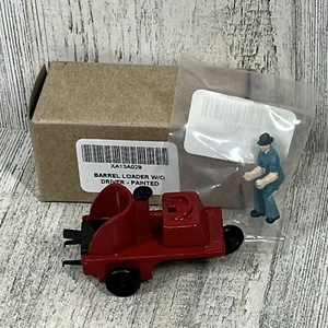 American Flyer XA13A029 Forklift / Barrel Loader with Operator - Picture 1 of 11