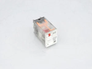 1EHH8 RELAY #A6-29 - Picture 1 of 4