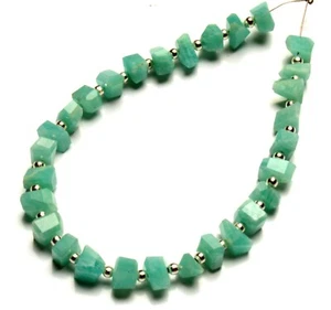 Piedras preciosas de amazonita natural tamaño de 6 a 7 mm cuentas facetadas en forma de pepita hilo de 6" - Imagen 1 de 8