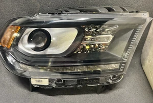 2014-2018 Dodge Durango Passenger Right HID Headlight W DRL 68184830 OE - Picture 1 of 7